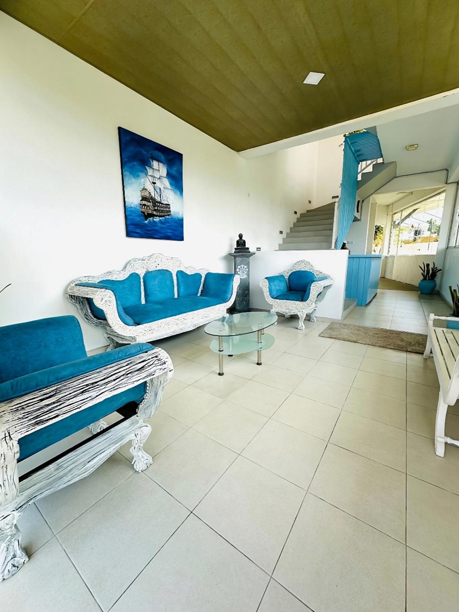 Hotel Mirissa Regent Экстерьер фото