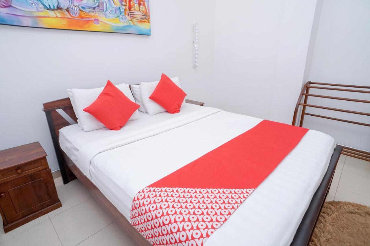 Hotel Mirissa Regent Экстерьер фото