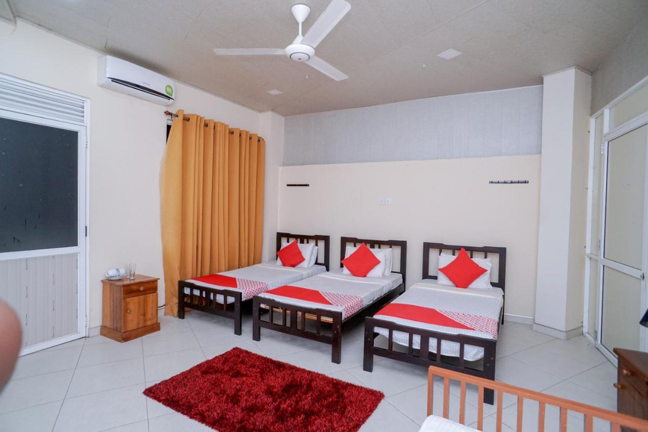 Hotel Mirissa Regent Экстерьер фото
